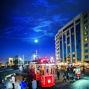 **** Szálloda Taksim Square Törökország
