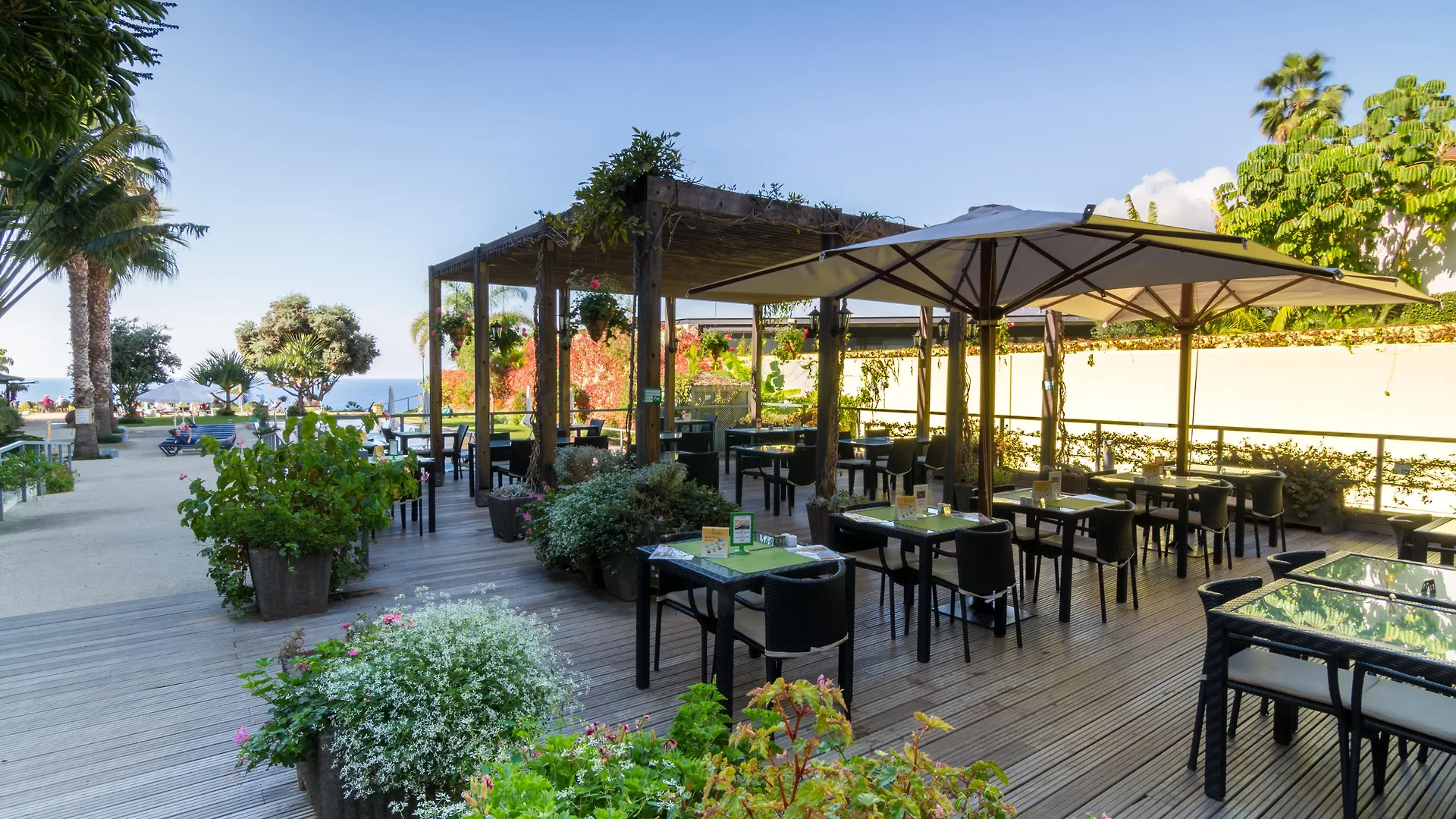 Golden Residence Hotel Funchal 4*,