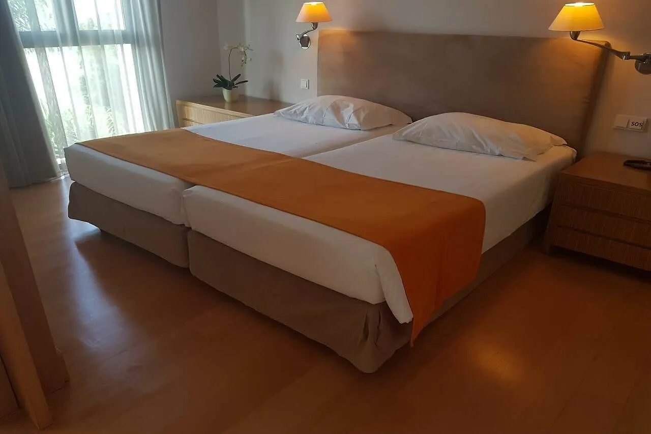 Golden Residence Hotel Funchal 4*,